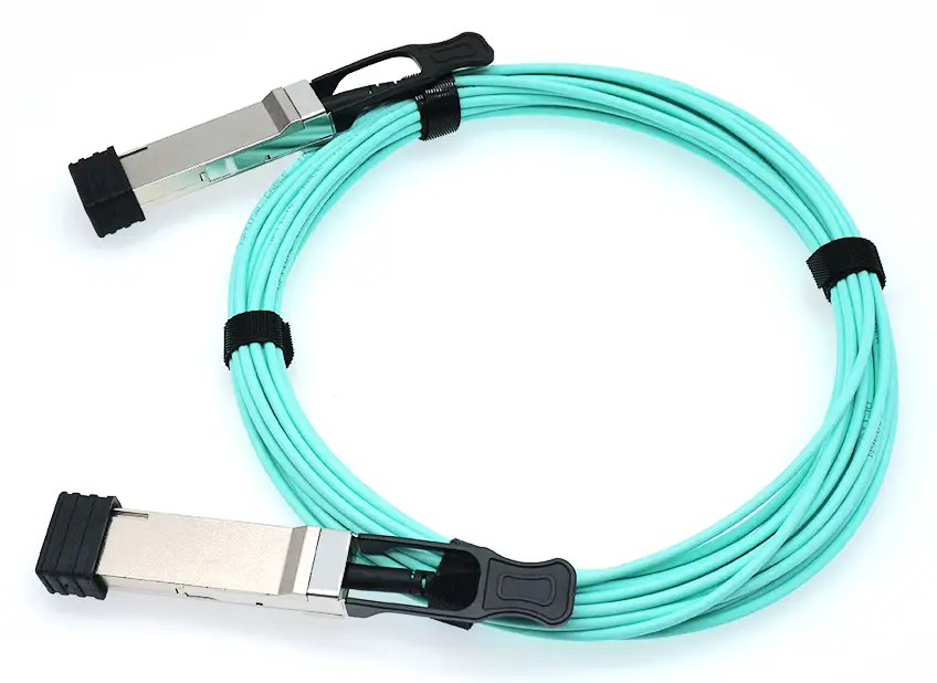 QSFP+ активный оптический кабель (AOC) 40G QSFP+–QSFP+, до 100 м