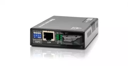 PMC-100PD Fast Ethernet неуправляемый PoE медиаконвертер PMC-100PD Fast Ethernet неуправляемый PoE медиаконвертер